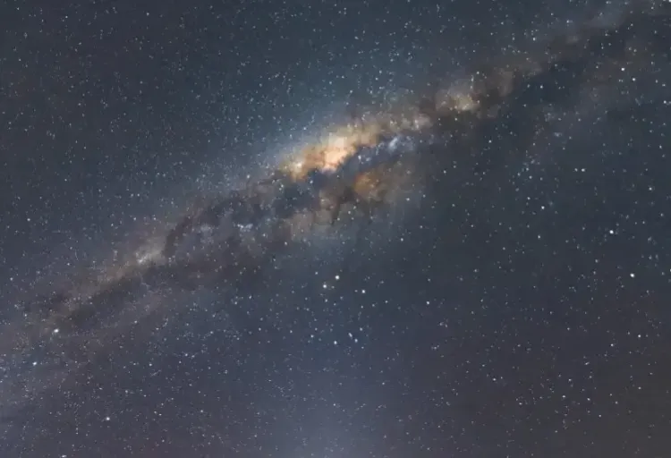 जोड़िएक लाइट: एक रहस्यमयी 'झूठी सुबह'