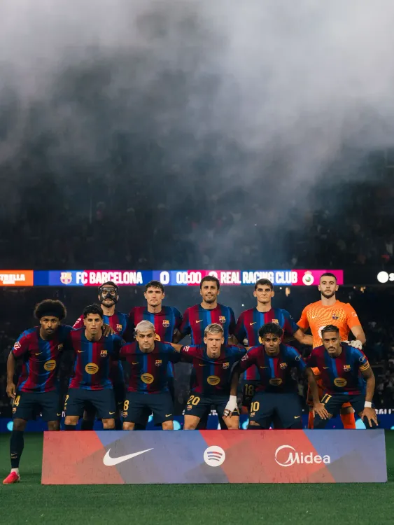 Barcelona's Joan Garcia ruled out vs Sevilla with knee injury