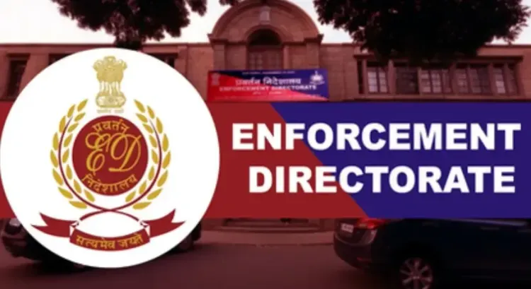 क्या कोर्ट ने जब्त संपत्तियों की नीलामी का आदेश दिया, जिससे पीड़ित निवेशकों को मुआवजा मिलेगा?