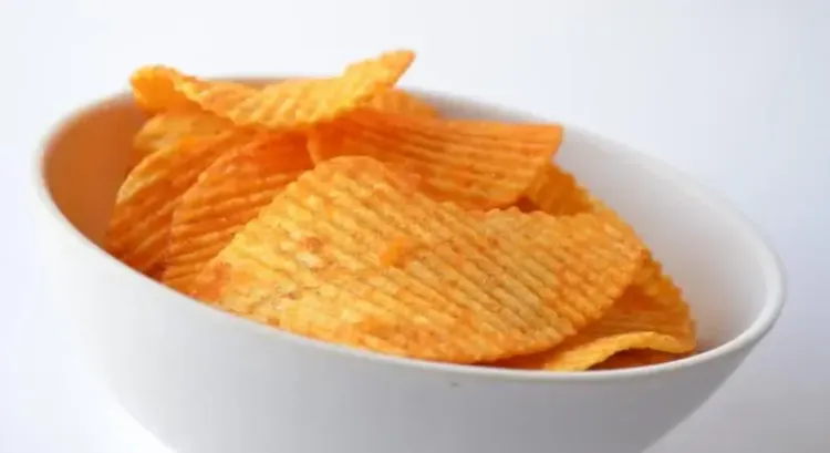 Late-Night Eating Worsens Gut Health Under Stress: New Study