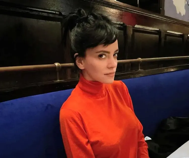Lily Allen says her daughters are struggling back in the UK
