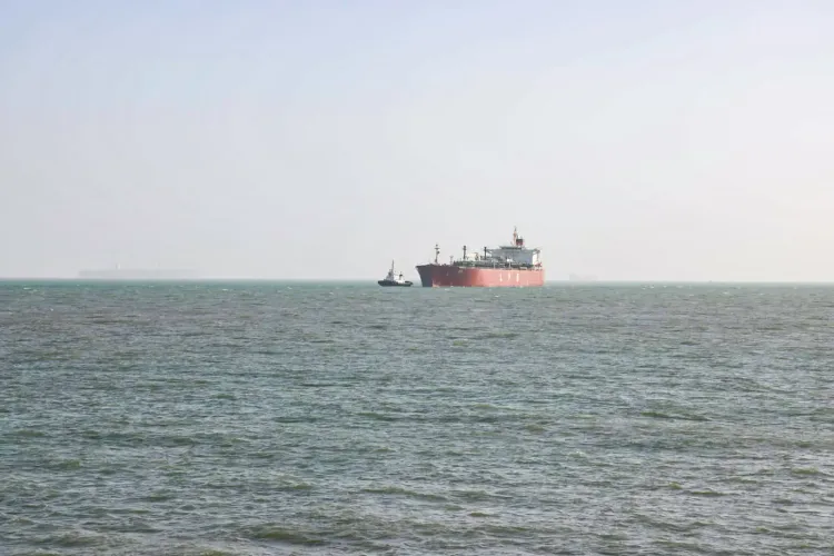 LPG Vessel Jag Vikram Set to Dock at Kandla with 20,400 Tonnes of Cargo