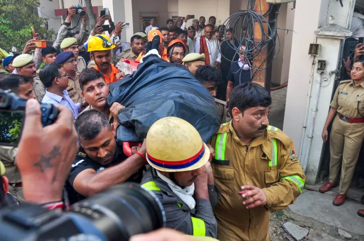 लखनऊ अग्निकांड: 15 मौतों की पूरी सूची सामने आई, 2 घायलों का केजीएमयू में उपचार जारी