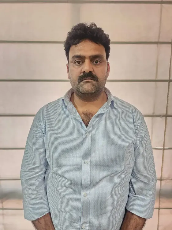 क्या लखनऊ में कोडीन सिरप मामले में एक और आरोपी गिरफ्तार हुआ?