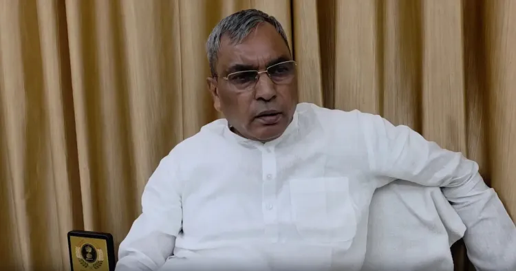 ओपी राजभर का अखिलेश पर करारा वार: 'विरासत में सत्ता मिलती है, बुद्धि नहीं'