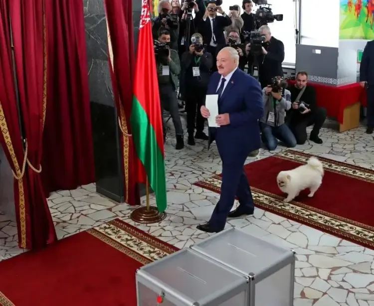 Lukashenko Maintains Lead in Belarusian Presidential Election: Exit Poll Results