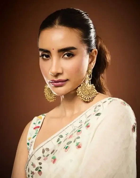 पत्रलेखा ने मां बनने के बाद वजन पर ट्रोल करने वालों को दिया करारा जवाब