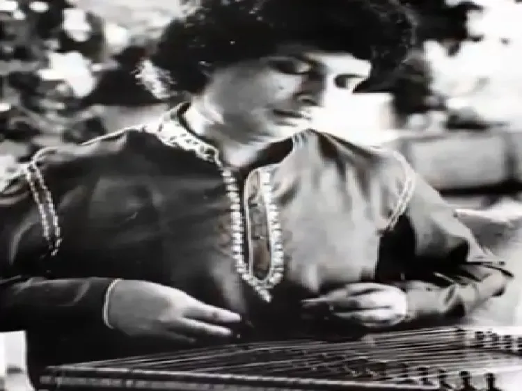 क्या मां के सपने और पिता की मेहनत ने शिवकुमार शर्मा को प्रसिद्ध संतूर वादक बना दिया?