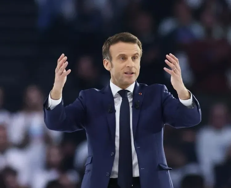 इमैनुएल मैक्रों ने लेबनान में इजरायल के हमलों की कड़ी निंदा की, सभी देशों से शांति का आग्रह