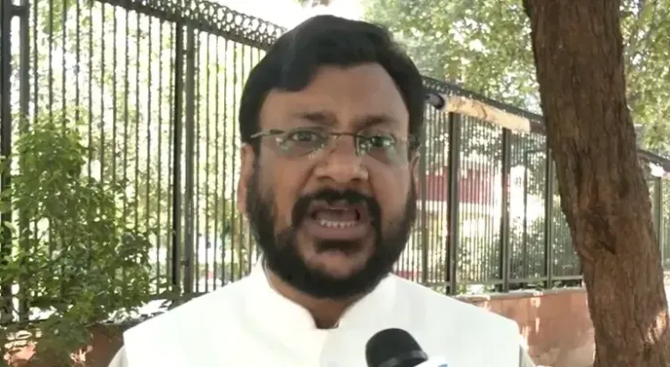 क्या मदरसों में वंदे मातरम गाने से जुड़ी आदेश पर शादाब शम्स का कहना है कि इसमें कोई दिक्कत नहीं?