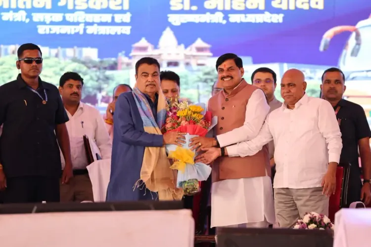 मध्य प्रदेश में मुख्यमंत्री सुगम परिवहन सेवा लॉन्च, 351 बसें रवाना; 2031 तक 15,000 बसों का लक्ष्य