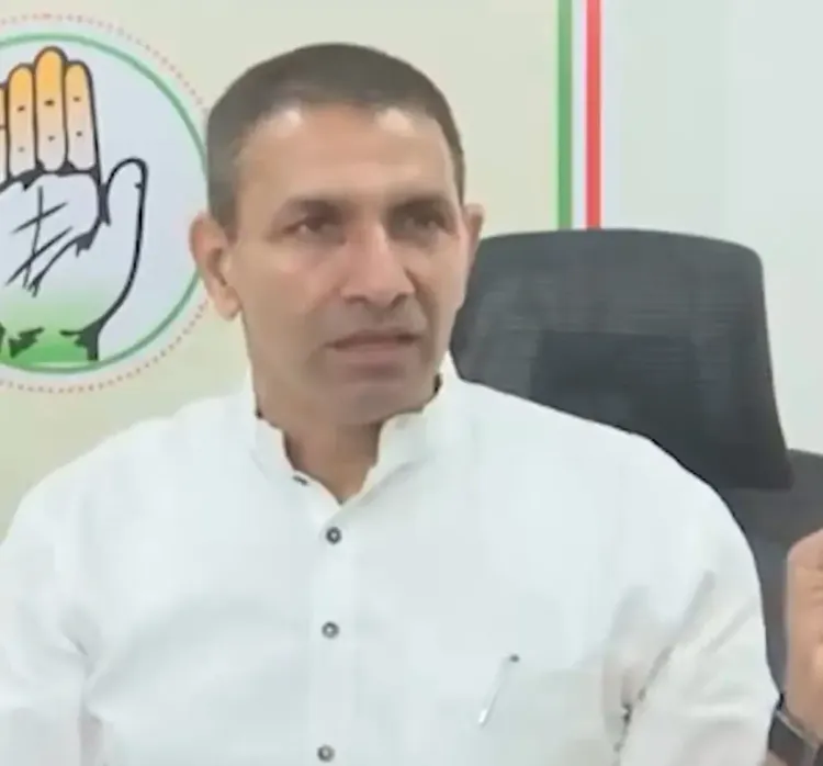 जीतू पटवारी का BJP पर हमला: MP में संगठन सरकार समन्वय नहीं, छिंदवाड़ा में 26 बच्चों की मौत पर जवाब माँगा