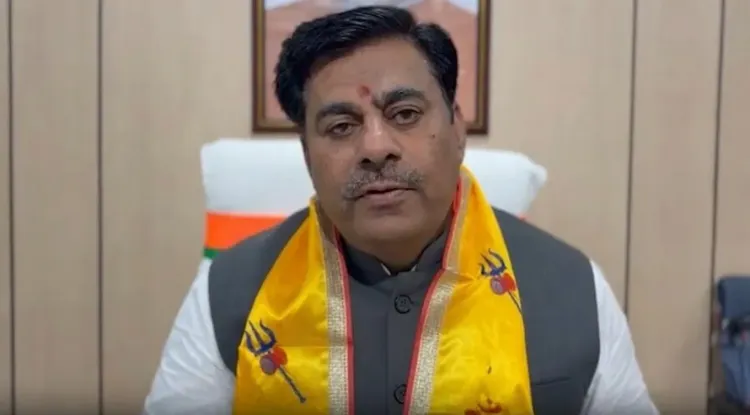 मध्य प्रदेश में यूसीसी लागू करने की तैयारी, भाजपा विधायक रामेश्वर शर्मा का दावा; उद्धव ठाकरे से विधायक-सांसद छोड़ रहे साथ