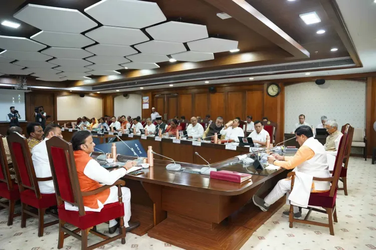 MP कैबिनेट ने ₹5,960 करोड़ मंजूर: कन्या विवाह योजना, स्कूल उन्नयन और किसान ऋण को बड़ा बढ़ावा