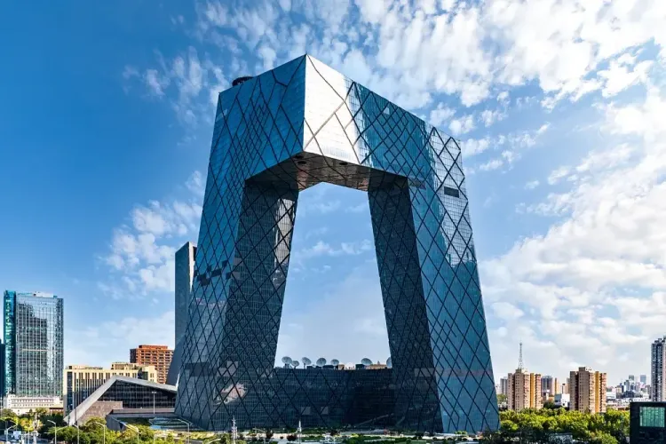 क्या अमेरिका मध्य-पूर्व के युद्ध में फंसता जा रहा है?