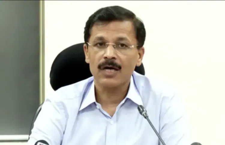 Maha FDA chief dares Sanjay Raut to submit extortion proof to ACB