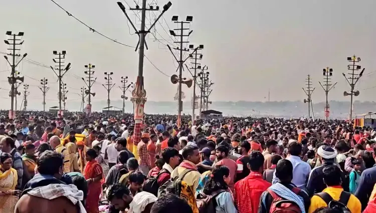 Maha Kumbh Mela Concludes with 1.32 Crore Devotees Taking 'Amrit Snan' on Maha Shivratri
