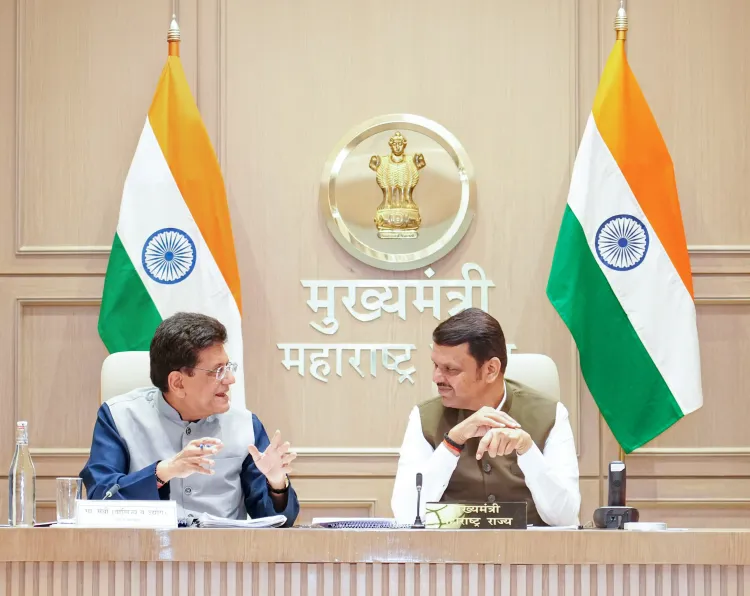 Fadnavis chairs Mumbai North review meet, eyes 'Uttam Mumbai' transformation