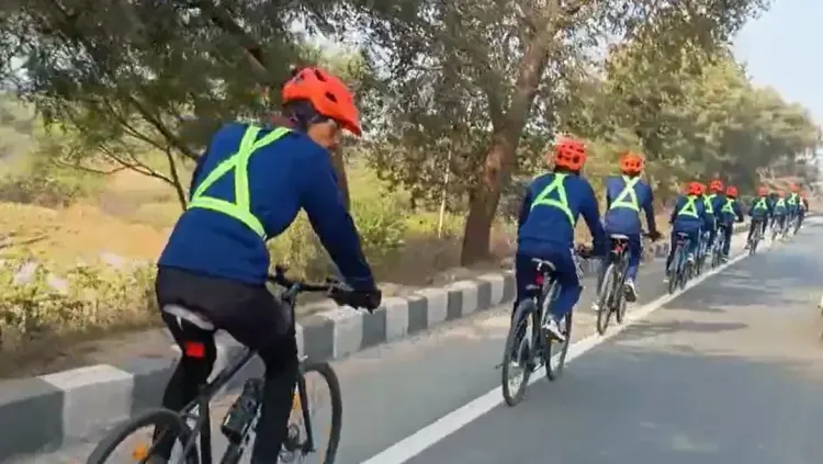 How Was the Maharashtra NCC Cycling Expedition Team Welcomed at Gwalior Varsity?