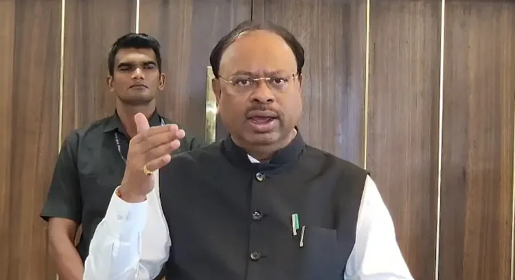 क्या महाराष्ट्र की सरकार के नए जीआर के खिलाफ ओबीसी नेताओं की प्रतिक्रिया है?