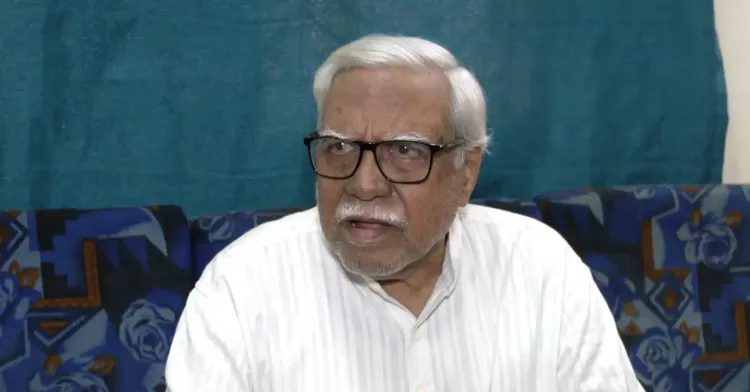 हन्नान मोल्लाह का खड़गे का बचाव: 'बुजुर्ग को गुस्सा आया, भाजपा को बस मुद्दा चाहिए'