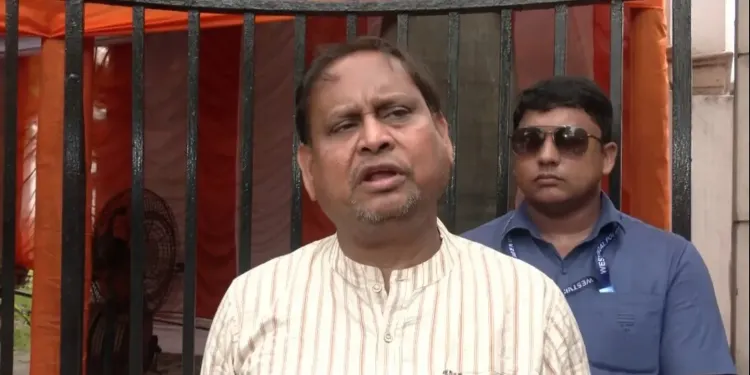 ममता बनर्जी की सुरक्षा विवाद पर सियासत गरम, हुमायूं कबीर बोले — 'टीएमसी की यह हालत किसी ने नहीं सोची थी'