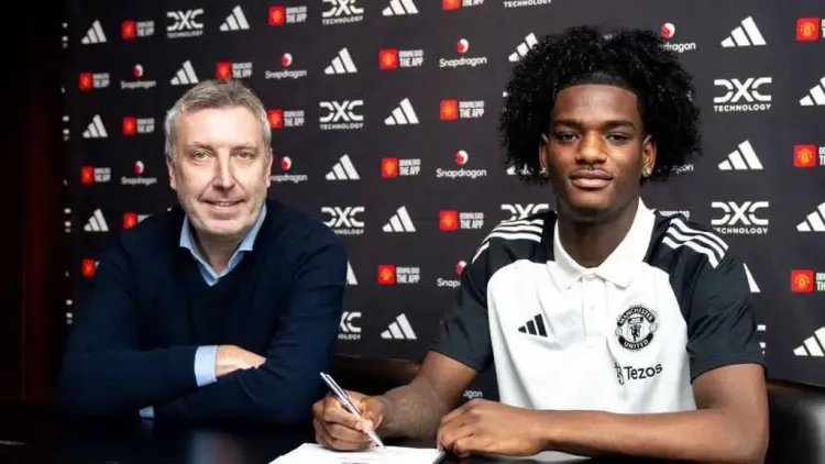 Ayden Heaven Joins Manchester United Until 2029