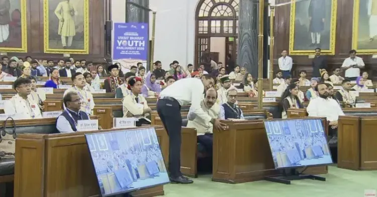 Mandaviya Addresses Youth at Viksit Bharat Parliament 2026