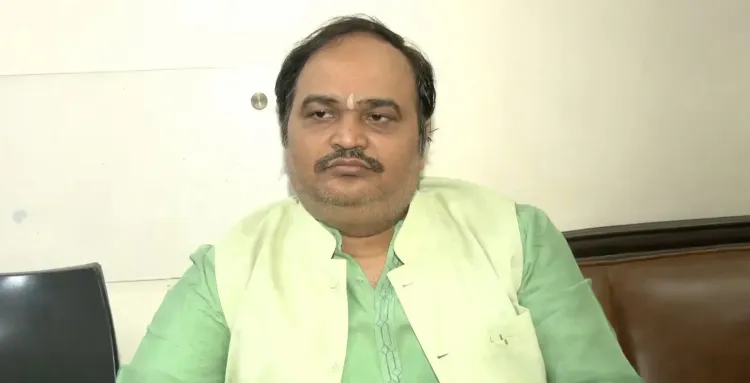 अवैध निर्माण पर मंदिर-मस्जिद में भेद नहीं: शिवसेना (यूबीटी) नेता आनंद दुबे
