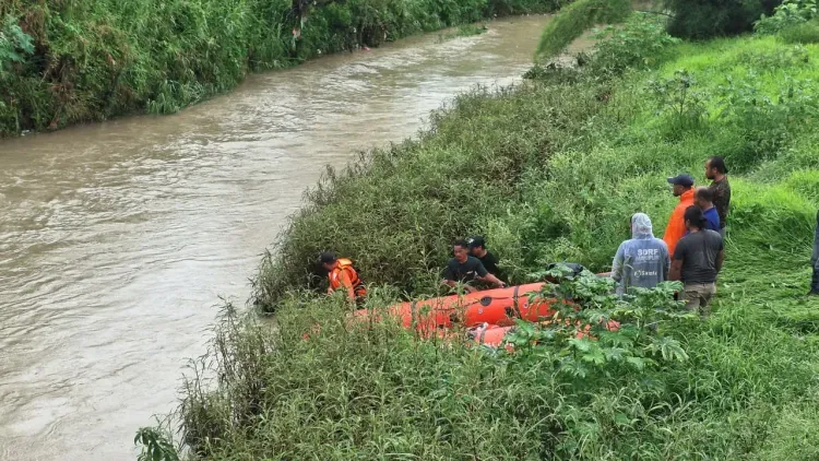 Manipur flash flood: Search enters day 3 for Class 8 girl swept away in Churachandpur