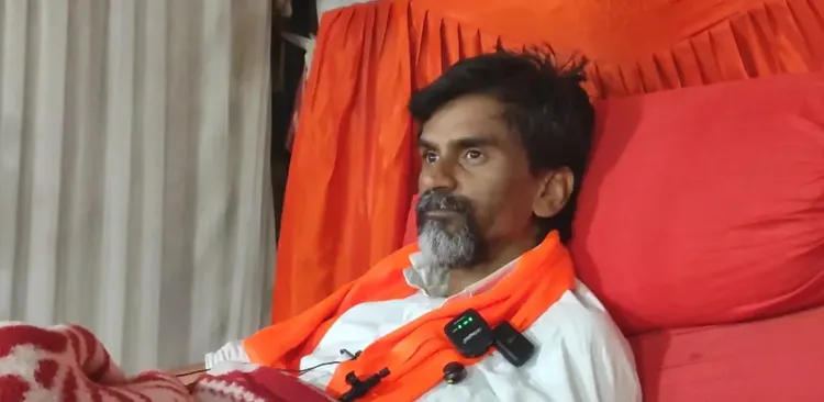 मराठा आरक्षण: मनोज जरांगे की चेतावनी — 'सरकार को घुटनों पर लाएंगे', आत्महत्या न करने की अपील