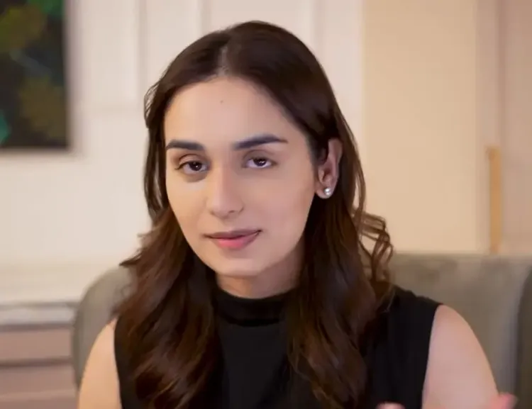 Did Manushi Chhillar Help Miss South Africa Before Winning Miss World?