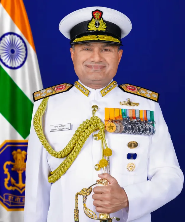 नौसेना प्रमुख एडमिरल स्वामीनाथन मॉरीशस दौरे पर, समुद्री सुरक्षा और रक्षा सहयोग होगा मज़बूत