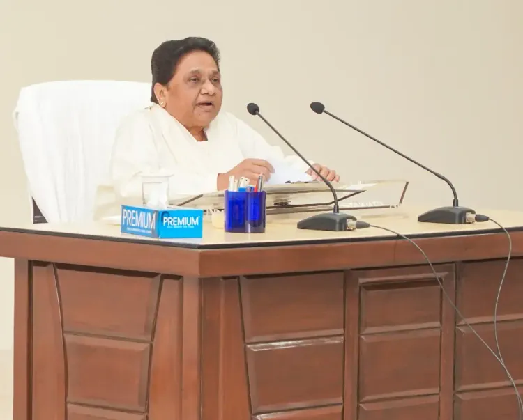 क्या महिला सम्मान और संवैधानिक मर्यादाओं से खिलवाड़ दुर्भाग्यपूर्ण है?: मायावती