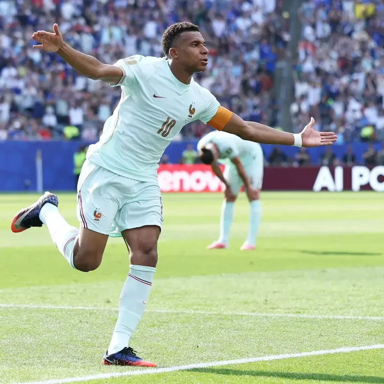 Mbappe youngest to 20 WC matches, fastest to 20 WC goals