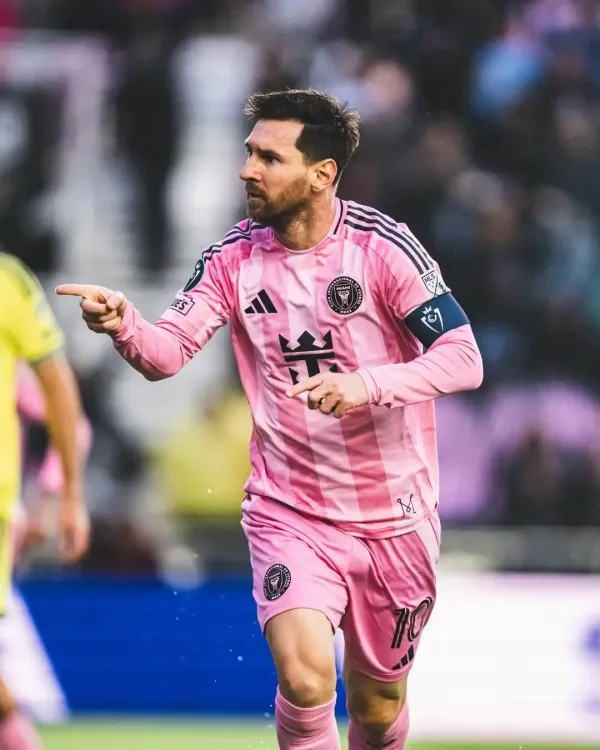 Lionel Messi Achieves 900 Goals, But Inter Miami Exits Concacaf Champions Cup