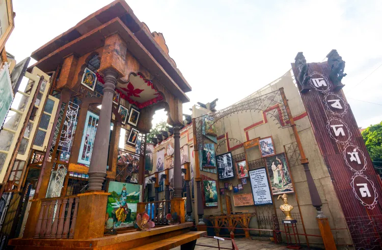 Will the Met Office's Heavy Rain Forecast Disrupt Idol Immersion in Kolkata on Dashami?