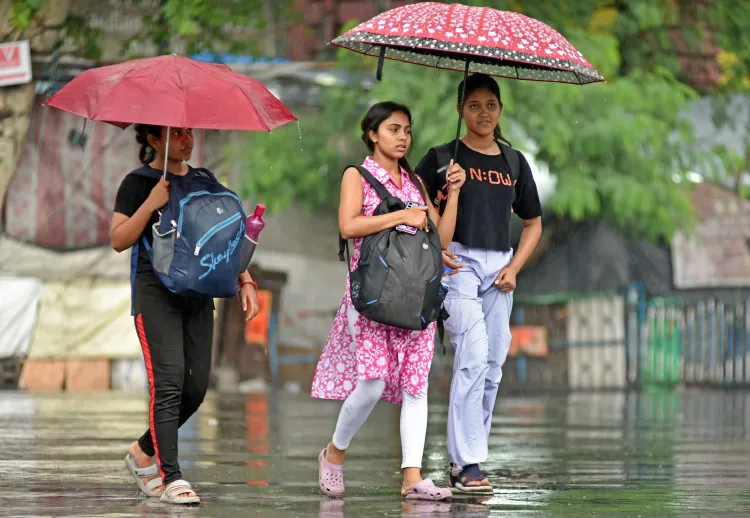 Kolkata and South Bengal Brace for Rain and Thunderstorms Over the Next Two Days