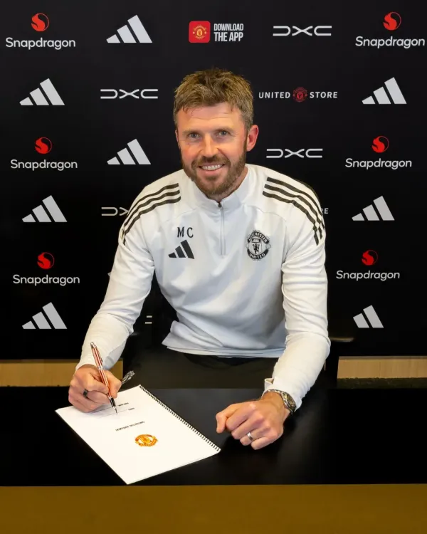 Michael Carrick named Manchester United head coach until 2028