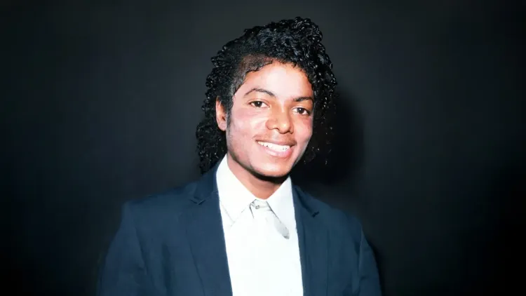 4 Siblings Accuse Michael Jackson Estate of Sexual Abuse Cover-Up