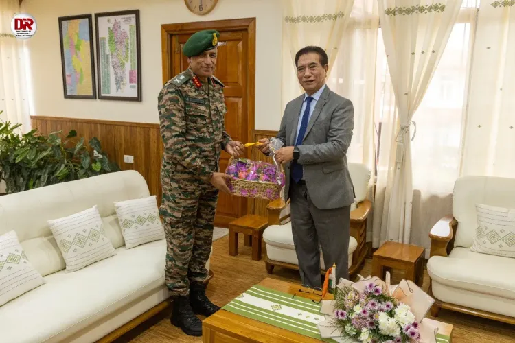 Mizoram CM Lal Duhoma Meets Army's 3 Corps Commander