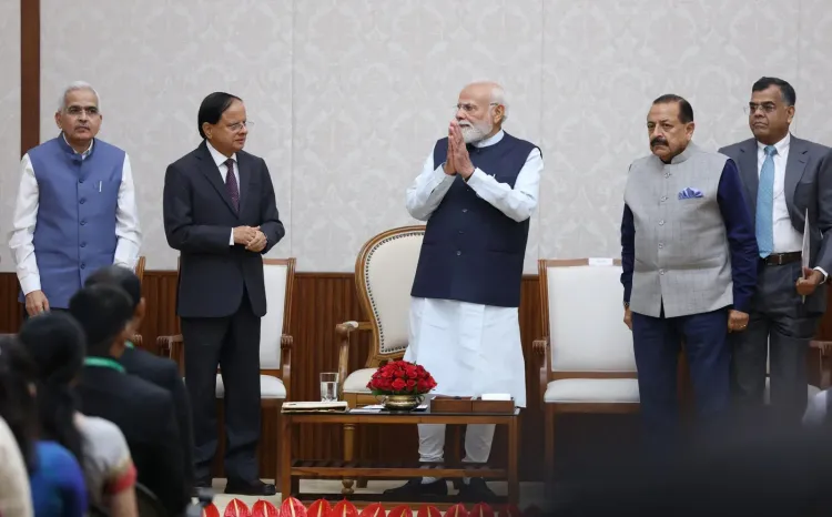 Modi Meets IAS 2024 Batch Trainees at Seva Teerth, New Delhi