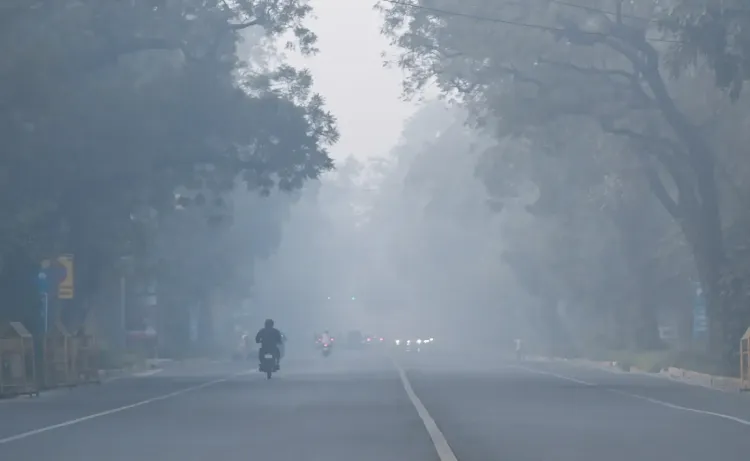 Delhi-NCR monsoon withdraws: mild chill grips mornings, AQI moderate