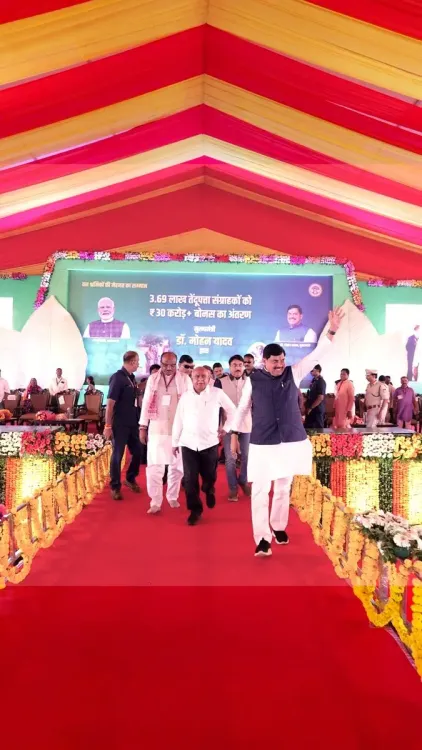 MP CM Mohan Yadav transfers ₹30 cr bonus to 3.69 lakh tendu collectors