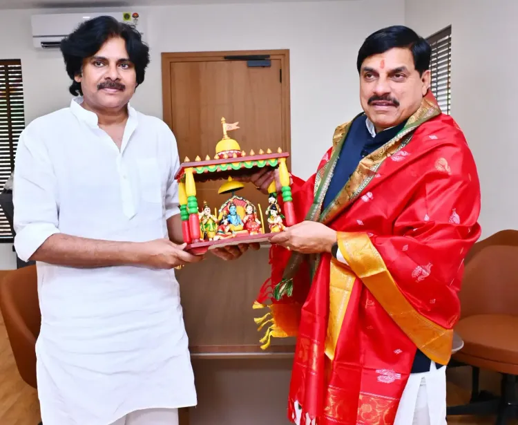 Pawan Kalyan, Mohan Yadav discuss tiger conservation at NSTR, gaur reintroduction pact
