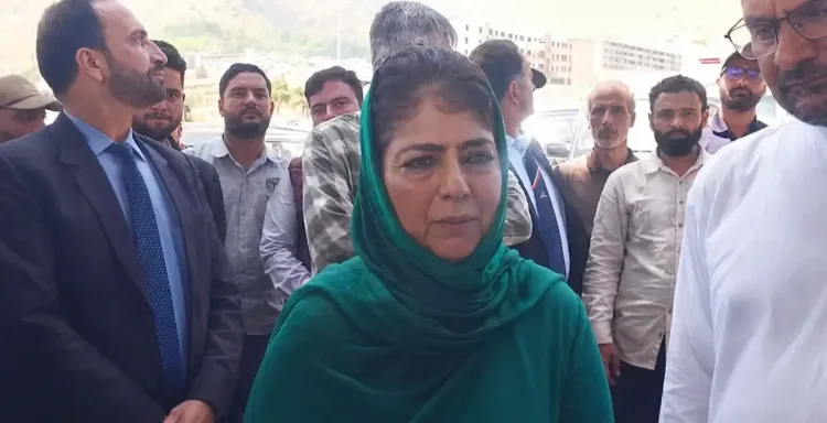अवंतीपोरा AIIMS निरीक्षण के बाद महबूबा मुफ्ती बोलीं — मुफ्ती मोहम्मद सईद का सपना हो रहा साकार