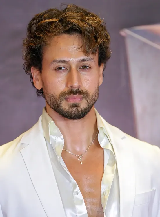 Tiger Shroff escapes unhurt as gunmen fire at his car in Mumbai's Juhu