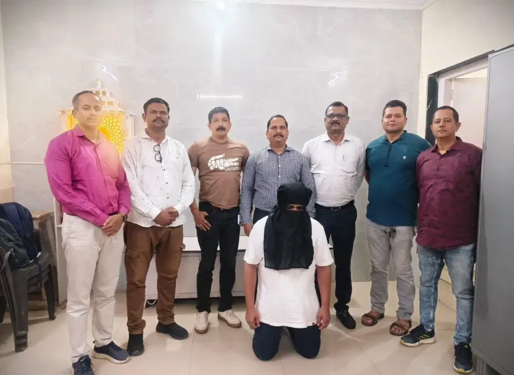 मुंबई क्राइम ब्रांच ने फर्जी इंस्पेक्टर को दबोचा, 200 से अधिक लोगों से चोरी के मोबाइल के बदले वसूली का आरोप