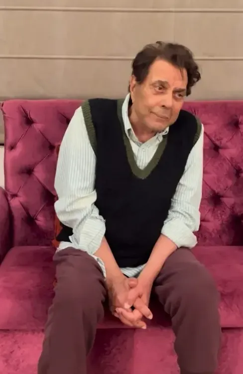 क्या धर्मेंद्र की स्वास्थ्य स्थिति गंभीर है?