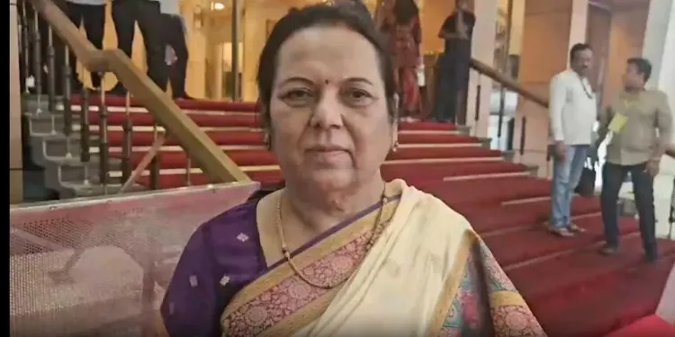 मुंबई बारिश में 12 मौतें: शिवसेना एमएलसी नीलम गोर्हे ने माँगा मुआवजा, राम मंदिर विवाद पर बोलीं — निष्पक्ष जाँच हो